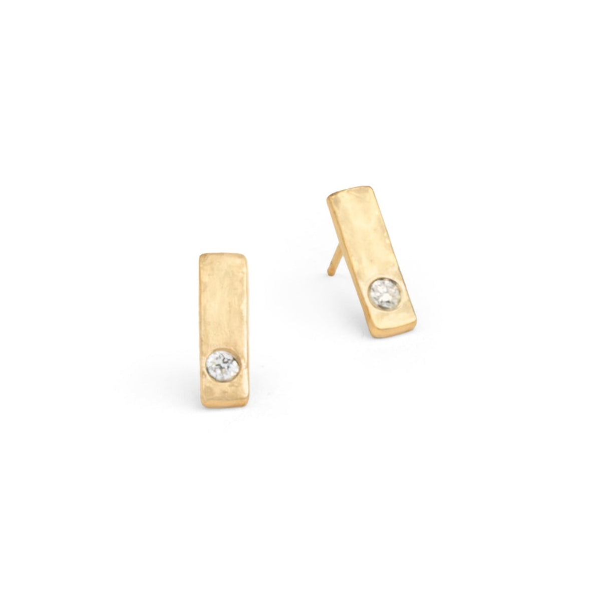 Bar with Diamond Stud