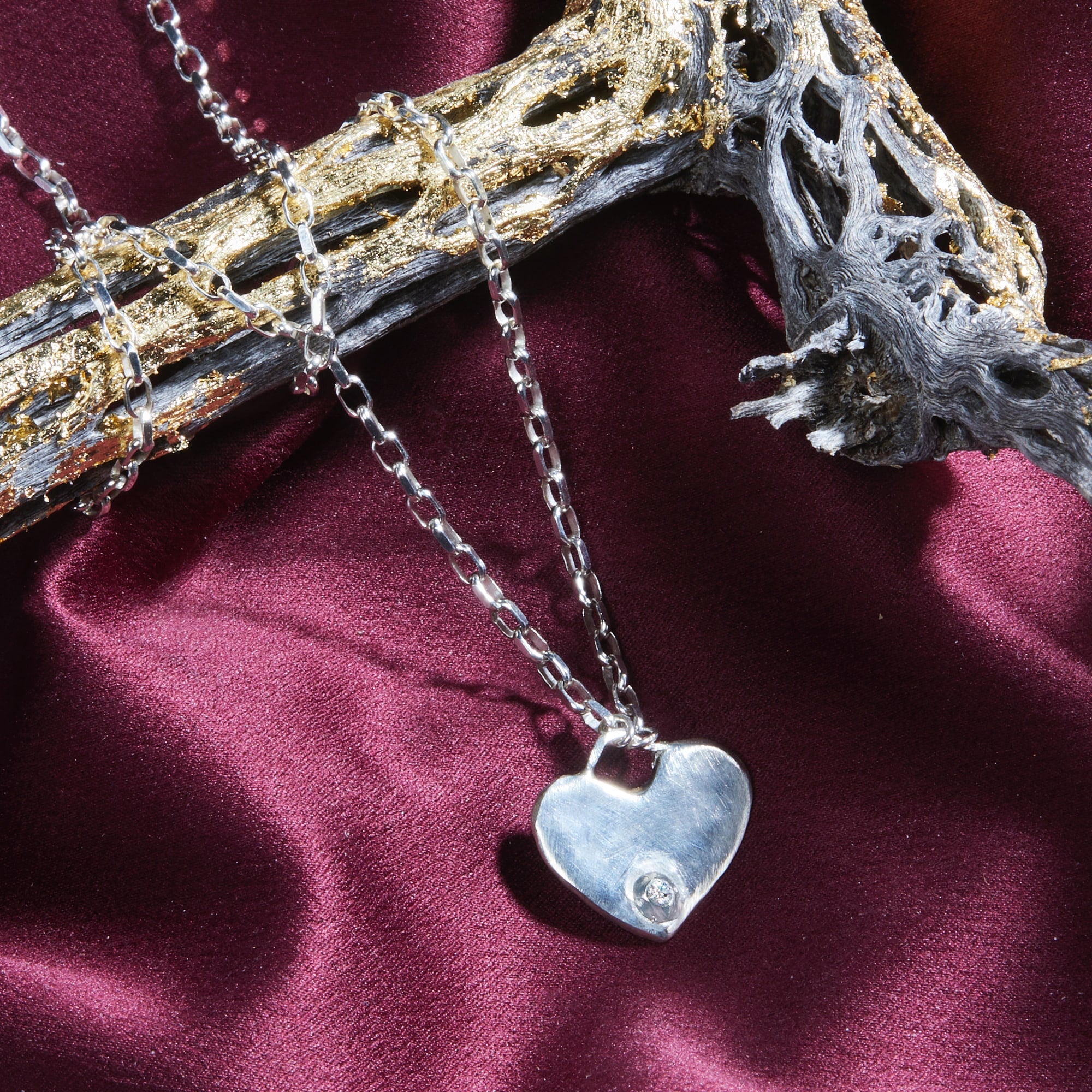 Sweetheart Necklace with Diamond