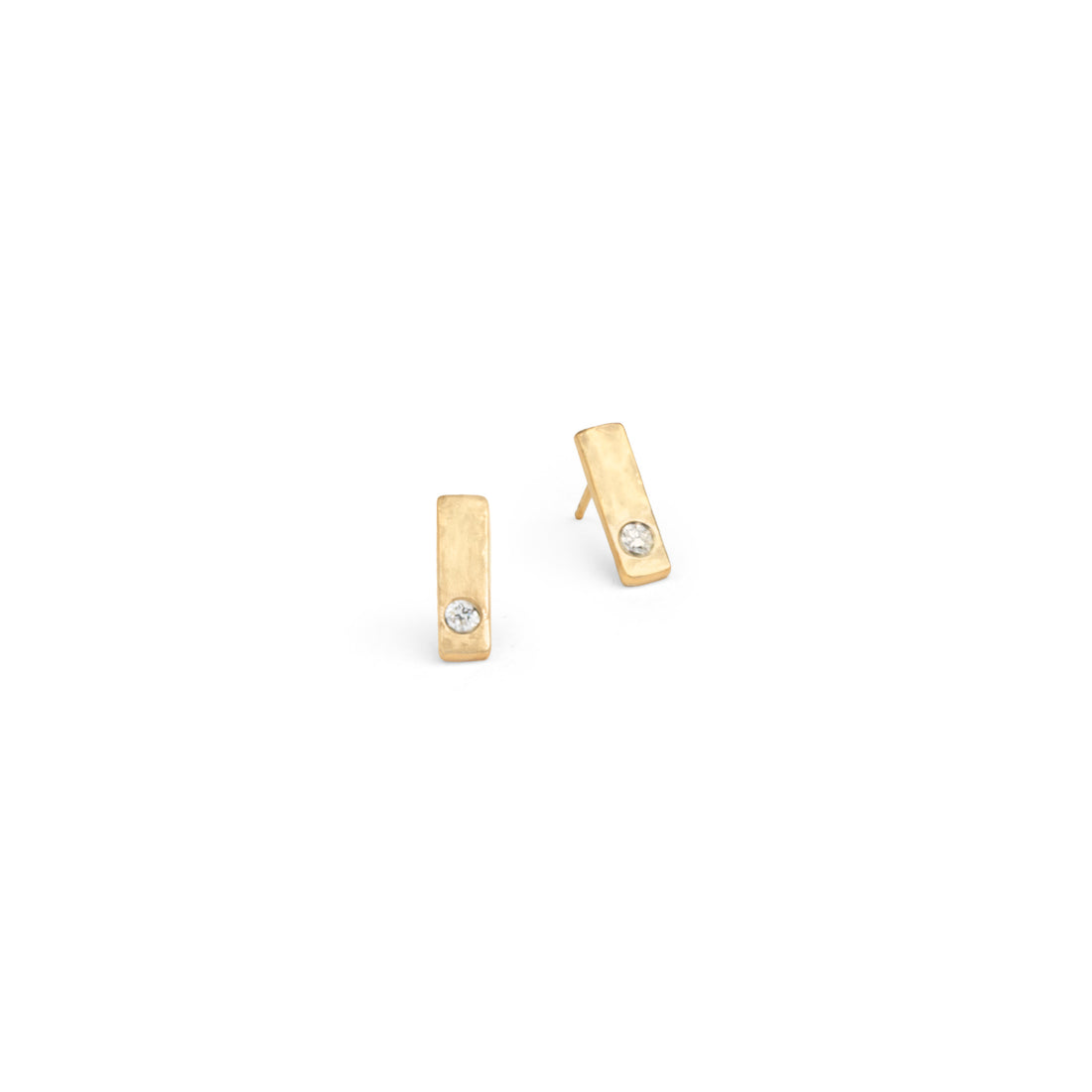 Bar with Diamond Stud